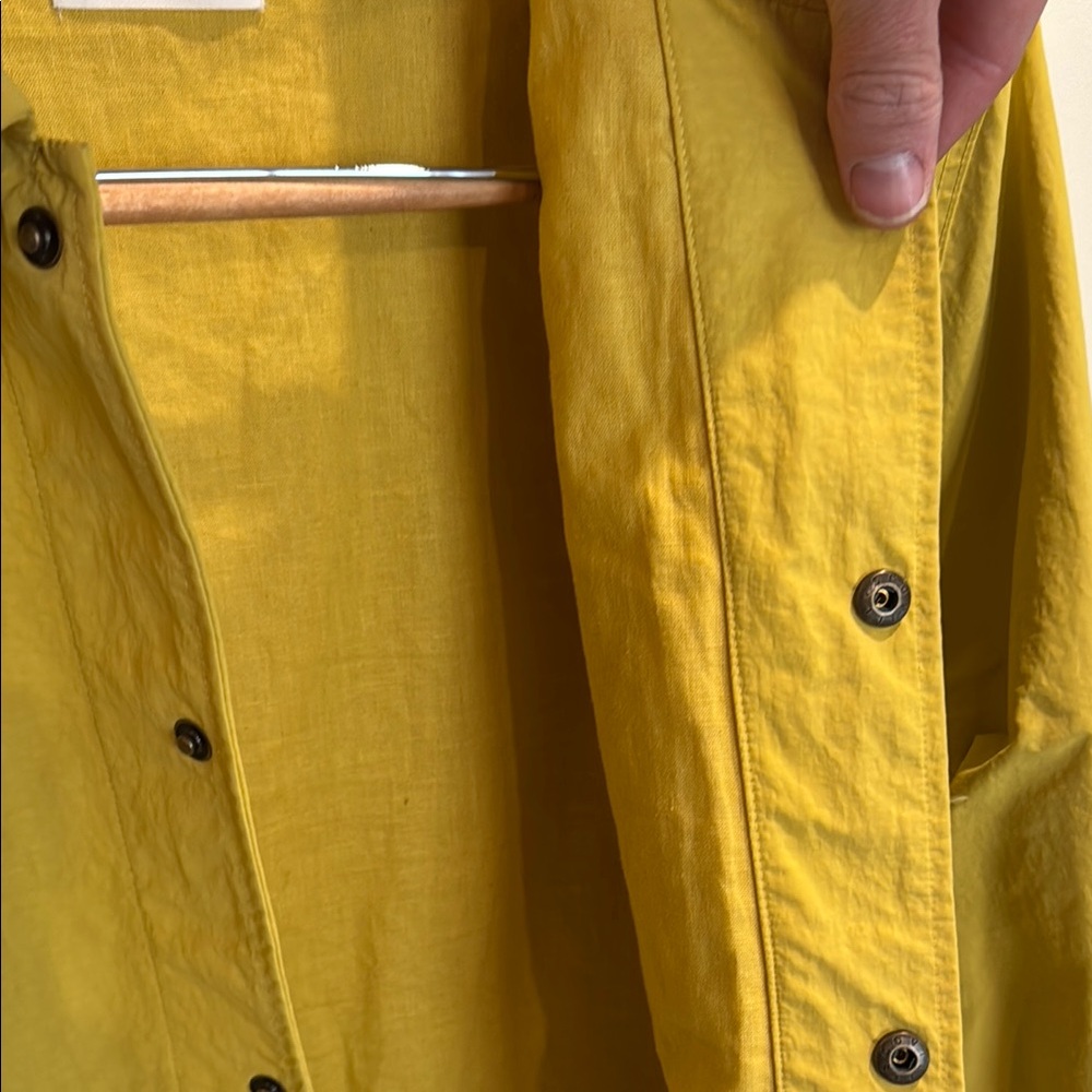 Yellow Chartreuse Windbreaker - Picture 4 of 5